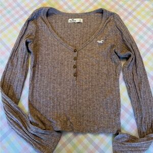 Hollister Women's Long Sleeve Ribbed Top in Brown